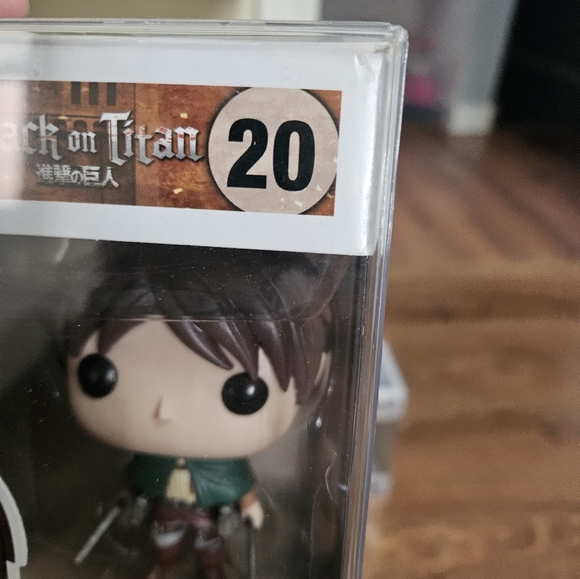 Eren Jaeger Funko Pop - Picture 5 of 6